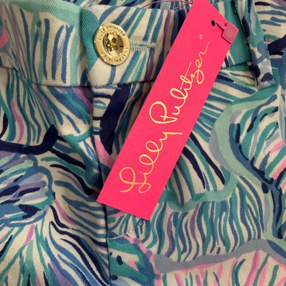 NWT Lilly Pulitzer Callahan Stretch Shorts - Bermuda Blue – Fishful Thinking - 8 - Picture 4 of 6